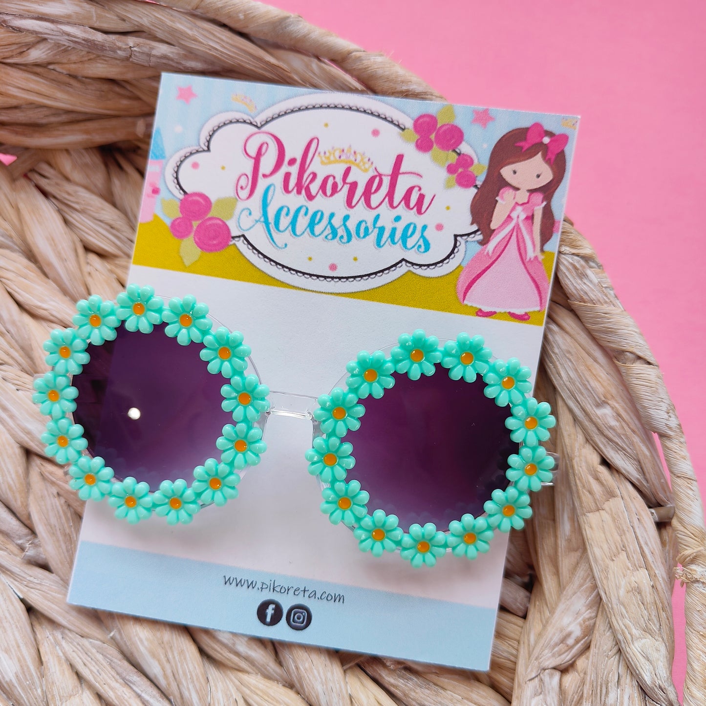 AQUA DAISY SUNGLASSES