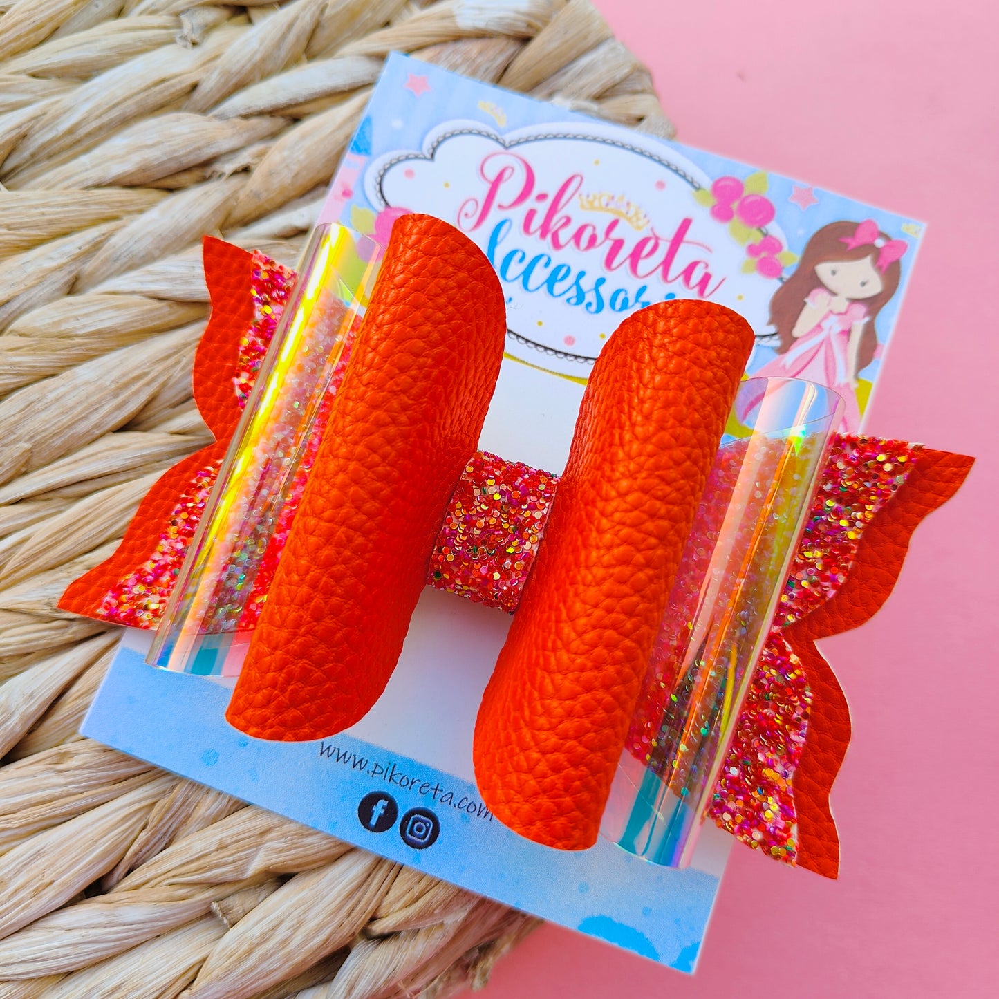 ORANGE CLIP