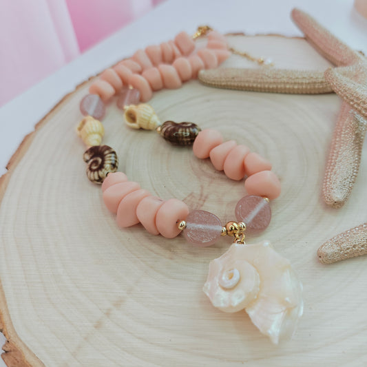 Mona necklace