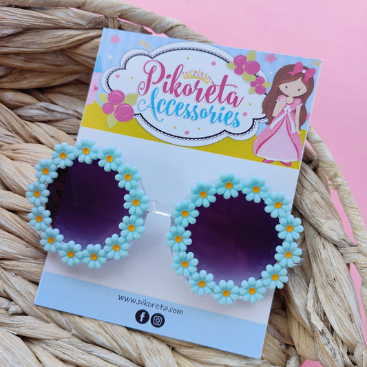 BLUE DAISY SUNGLASSES