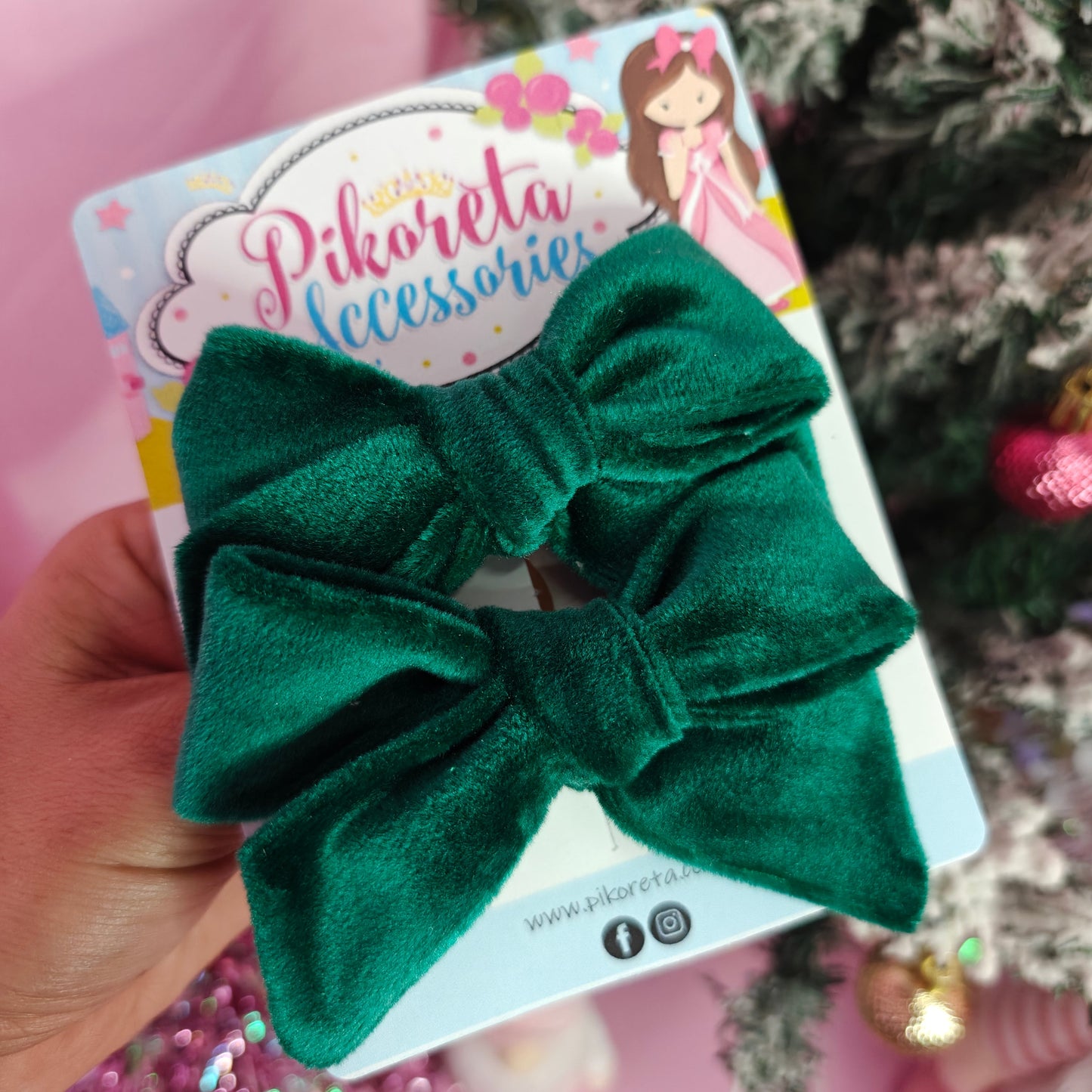 Green Velvet BoWs