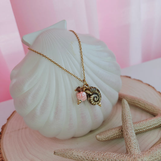 Caracolito necklace