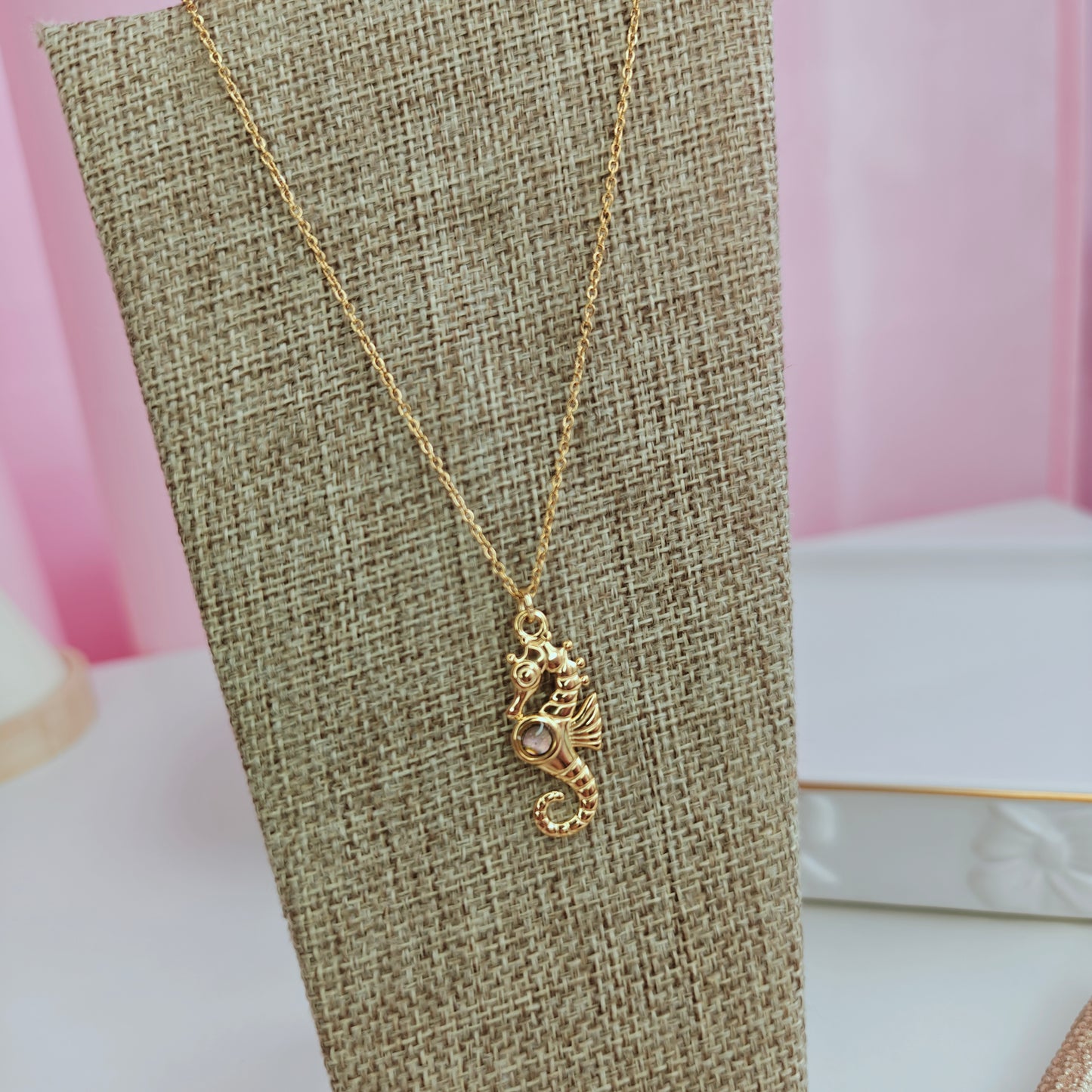 SeaHorse Necklace