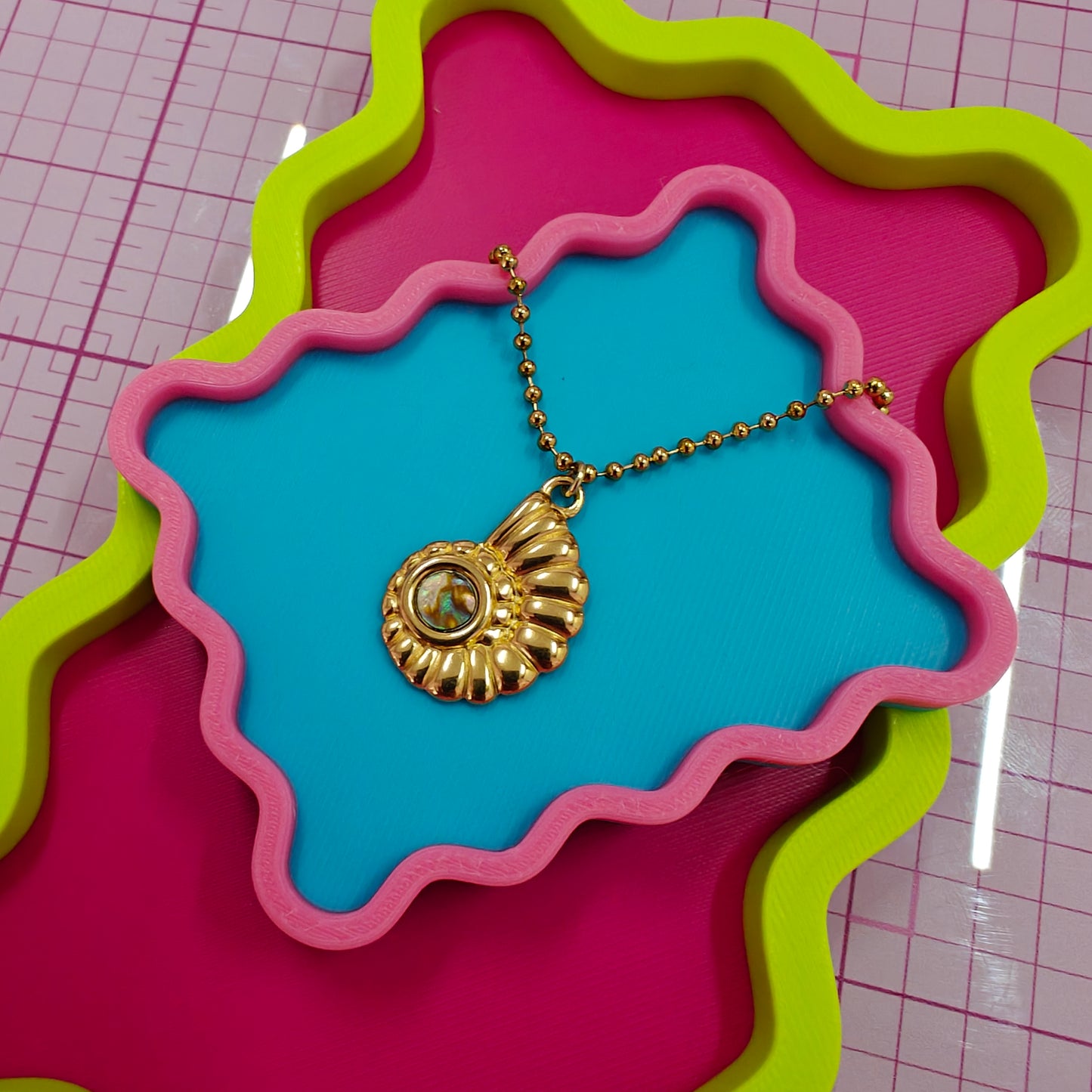 Caracolito Necklace G
